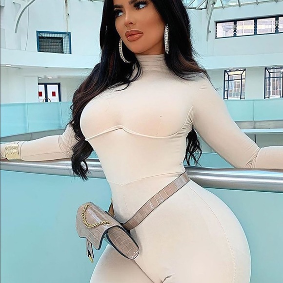 FASHIONNOVA Jumpsuit - Picture 2 of 5
